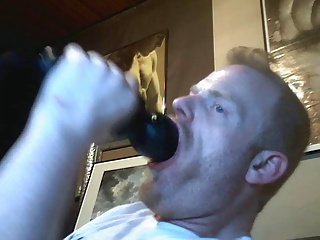 deepthroat pada dildo