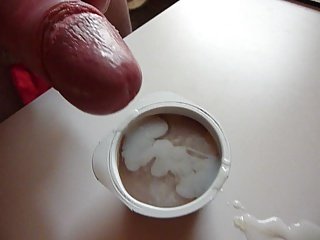4 mal Sperma auf die Lebensmittel Menge Sperma