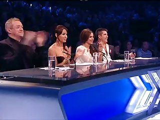 Britney Spears - Womanizer, viven Factor X HD