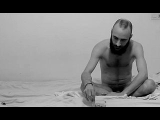 O poveste de dragoste ( în curând în limba engleză )