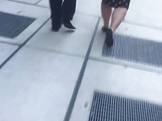Verbazingwekkende grote buit Gilf in zwarte kleding