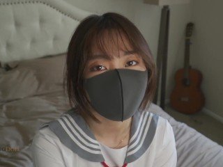 Fanculo una scolaretta cinese arrapata che indossa un'uniforme JK dopo l'intervista 玩偶